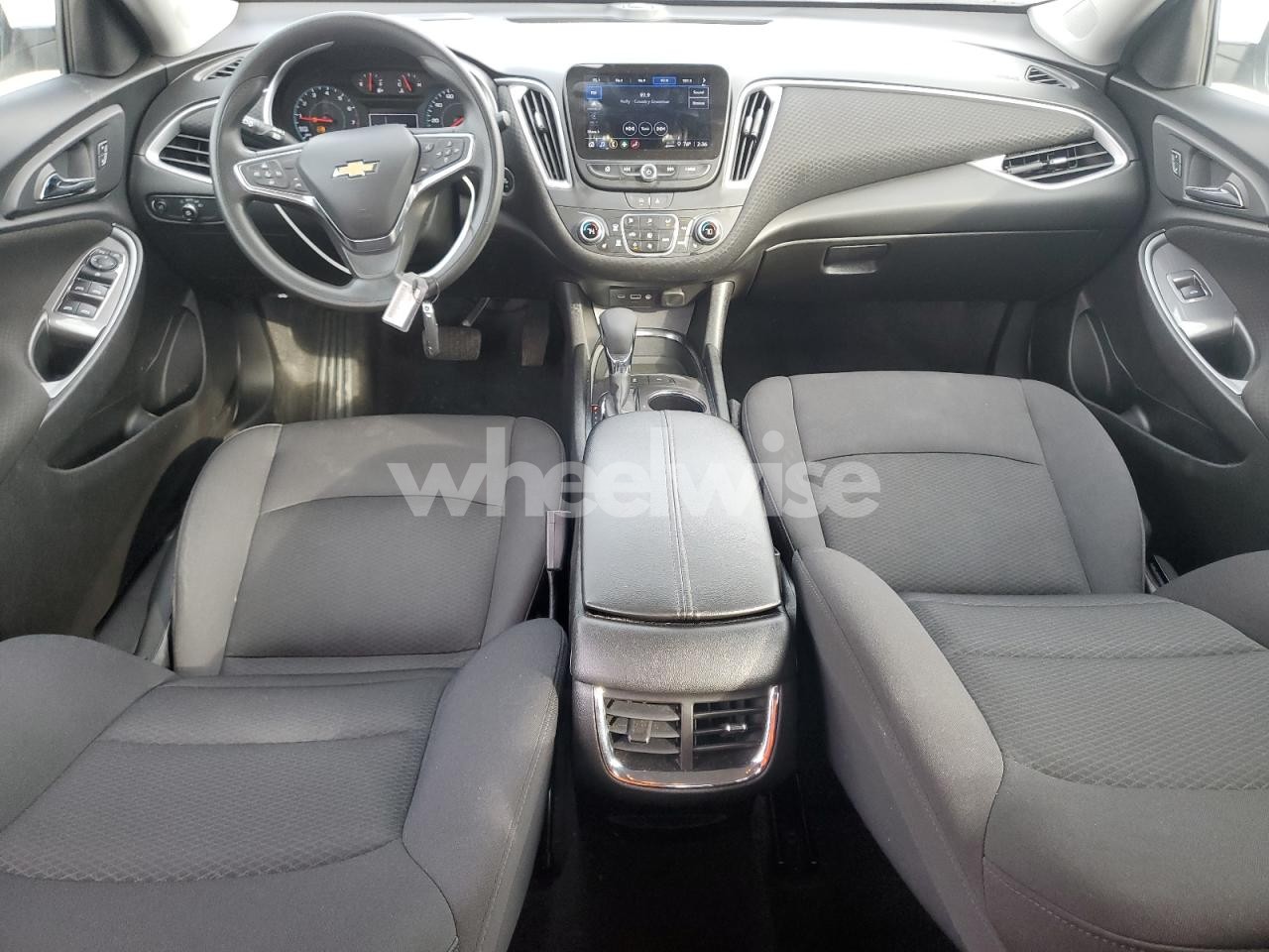 Photo 8 of 2025 CHEVROLET MALIBU LT (VIN 1G1ZD5ST5SF110423)