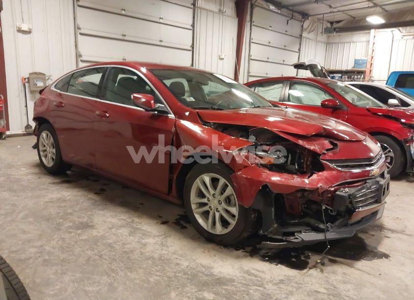 2018 Chevrolet Malibu LT (VIN 1G1ZD5ST6JF125589) main photo