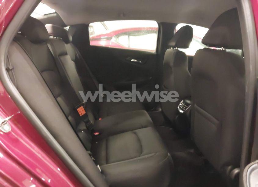 Photo 8 of 2018 Chevrolet Malibu LT (VIN 1G1ZD5ST6JF125589)