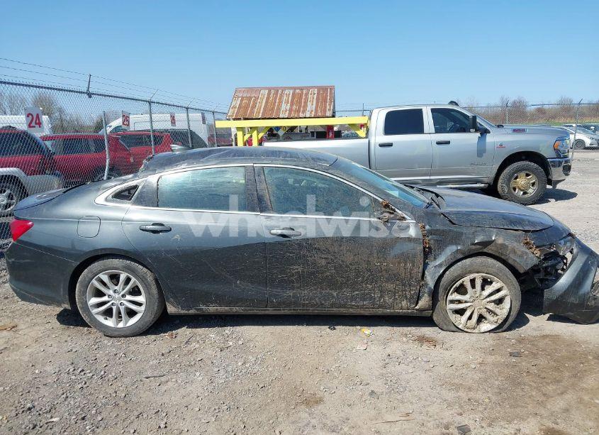Photo 14 of 2018 Chevrolet Malibu LT (VIN 1G1ZD5ST6JF133904)