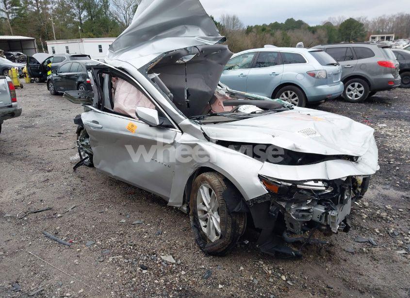 2018 Chevrolet Malibu LT (VIN 1G1ZD5ST6JF150136) main photo