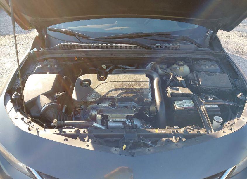 Photo 10 of 2018 Chevrolet Malibu LT (VIN 1G1ZD5ST6JF152419)