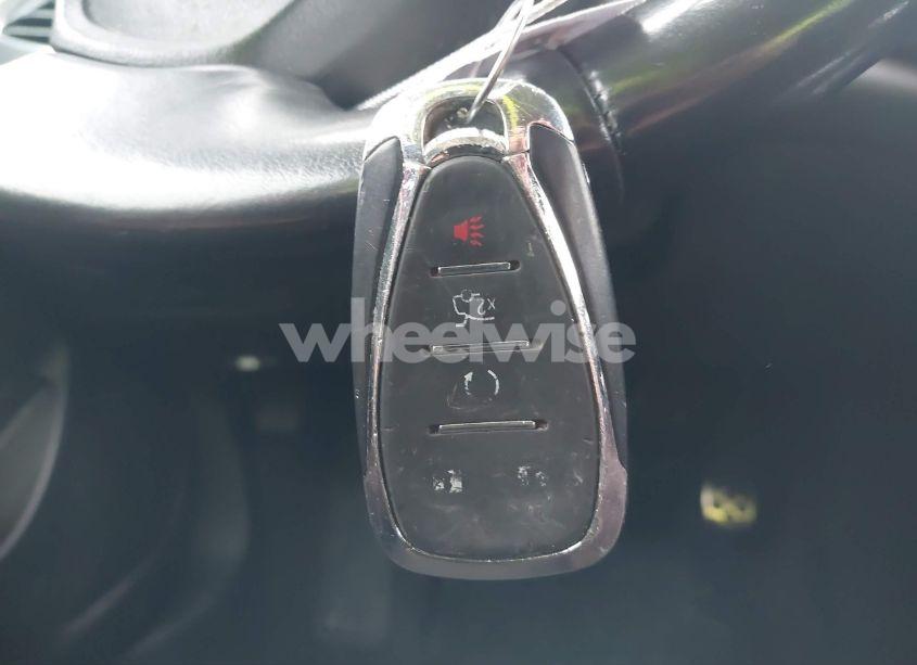 Photo 11 of 2018 Chevrolet Malibu LT (VIN 1G1ZD5ST6JF157488)