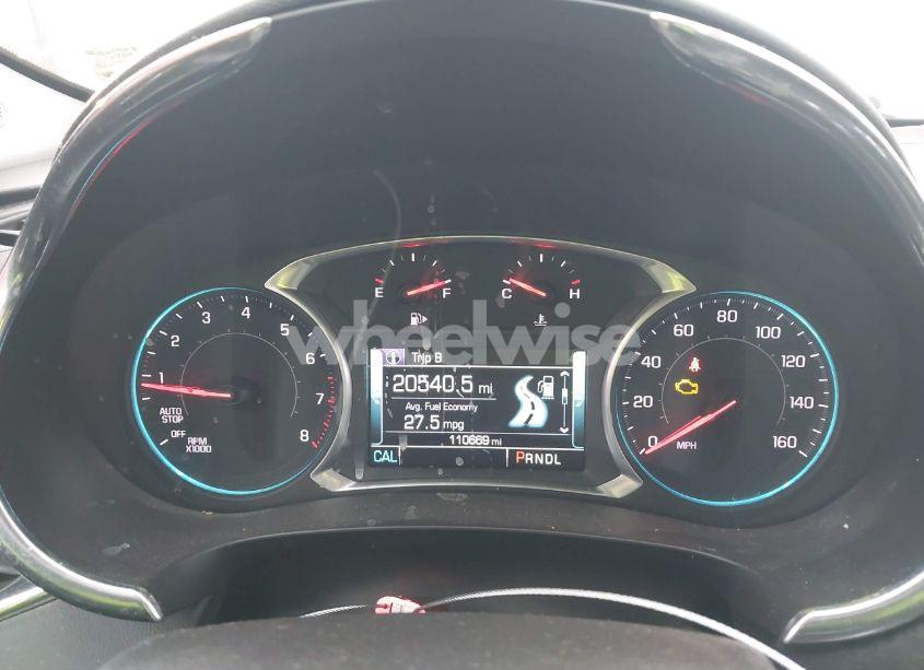 Photo 7 of 2018 Chevrolet Malibu LT (VIN 1G1ZD5ST6JF157488)