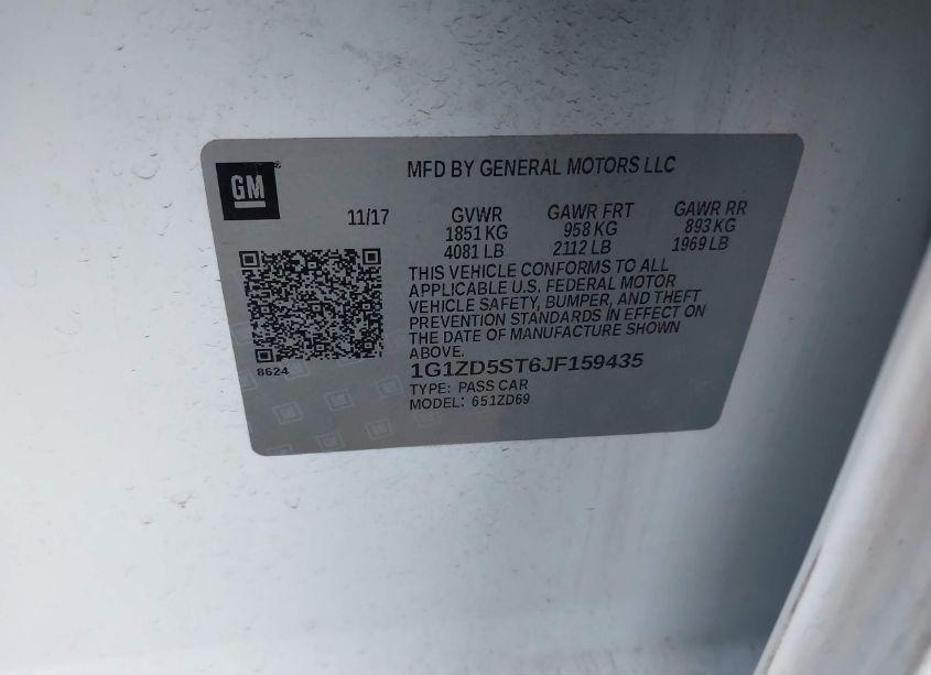 Photo 9 of 2018 Chevrolet Malibu LT (VIN 1G1ZD5ST6JF159435)