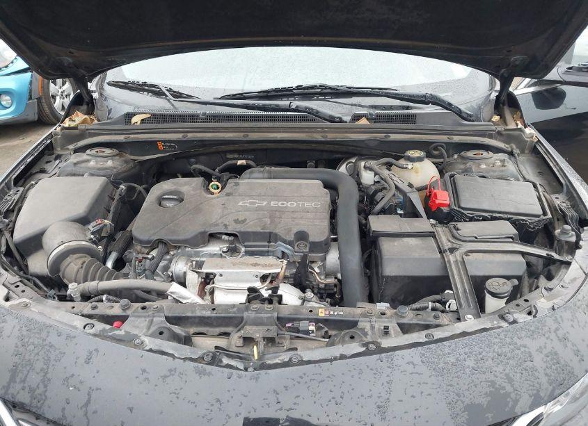 Photo 10 of 2018 Chevrolet Malibu LT (VIN 1G1ZD5ST6JF175229)