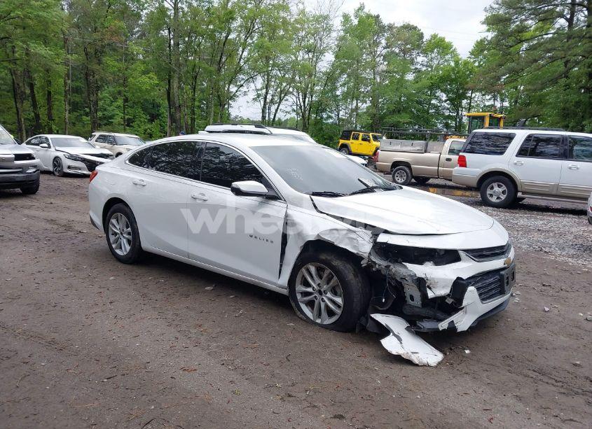 2018 Chevrolet Malibu LT (VIN 1G1ZD5ST6JF175618) main photo