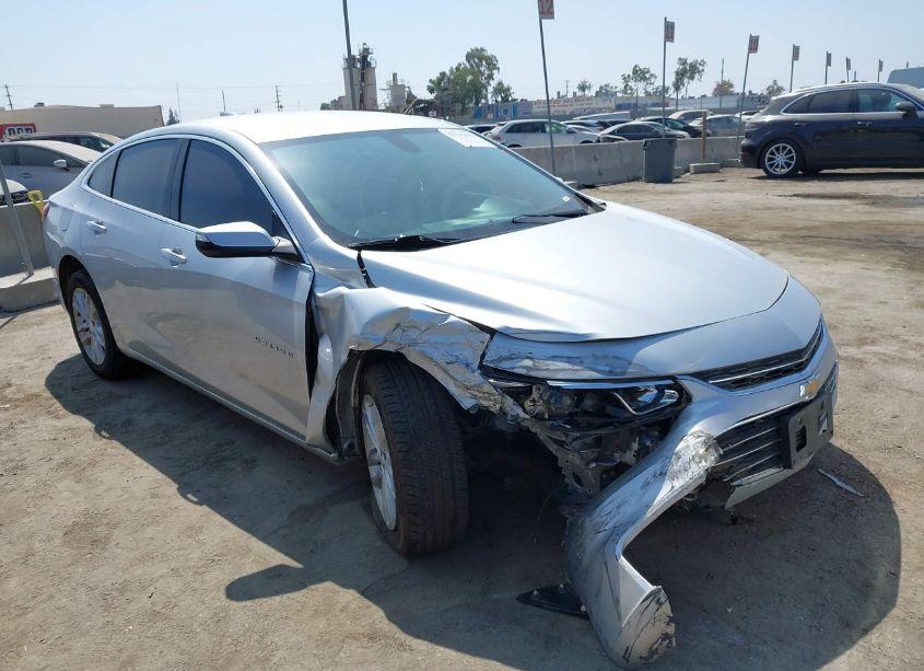 2018 Chevrolet Malibu LT (VIN 1G1ZD5ST6JF178387) main photo