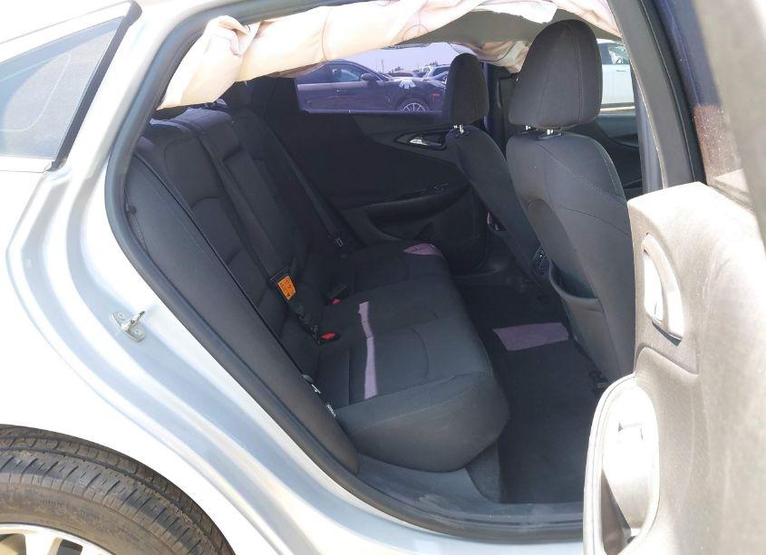 Photo 8 of 2018 Chevrolet Malibu LT (VIN 1G1ZD5ST6JF178387)