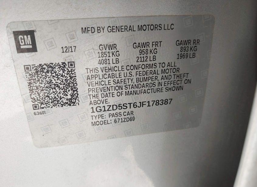 Photo 9 of 2018 Chevrolet Malibu LT (VIN 1G1ZD5ST6JF178387)