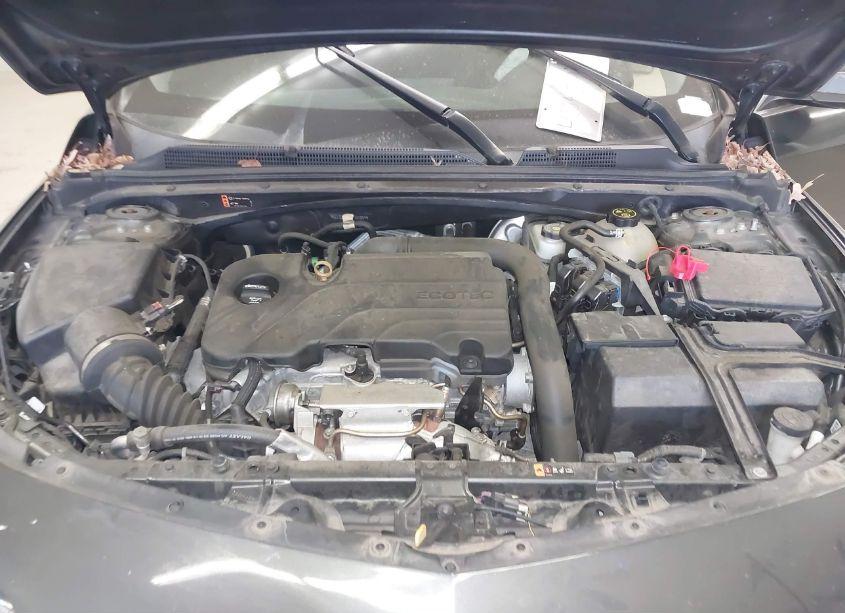 Photo 10 of 2018 Chevrolet Malibu LT (VIN 1G1ZD5ST6JF185839)