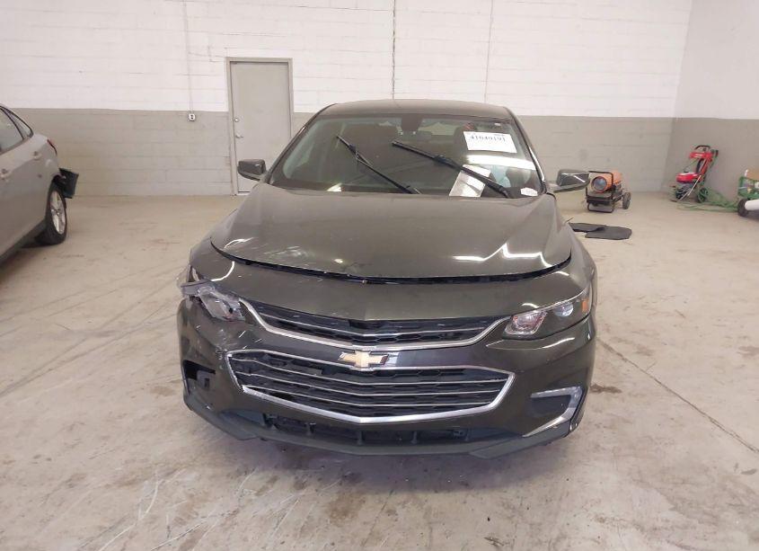 Photo 11 of 2018 Chevrolet Malibu LT (VIN 1G1ZD5ST6JF185839)