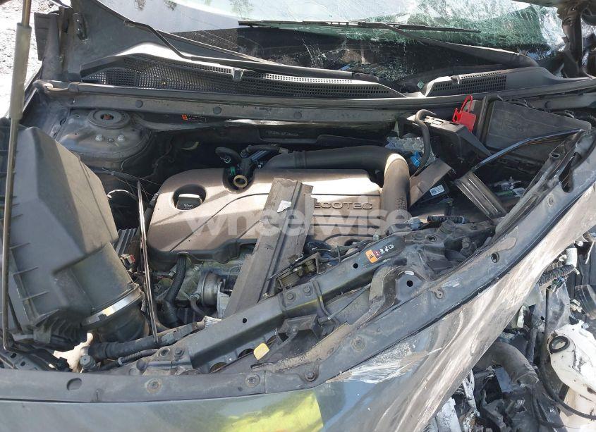 Photo 10 of 2018 Chevrolet Malibu LT (VIN 1G1ZD5ST6JF206222)