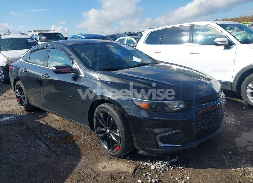 2018 Chevrolet Malibu LT (VIN 1G1ZD5ST6JF218774) main photo