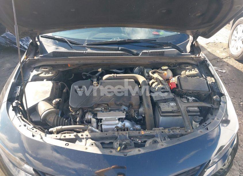 Photo 10 of 2018 Chevrolet Malibu LT (VIN 1G1ZD5ST6JF218774)