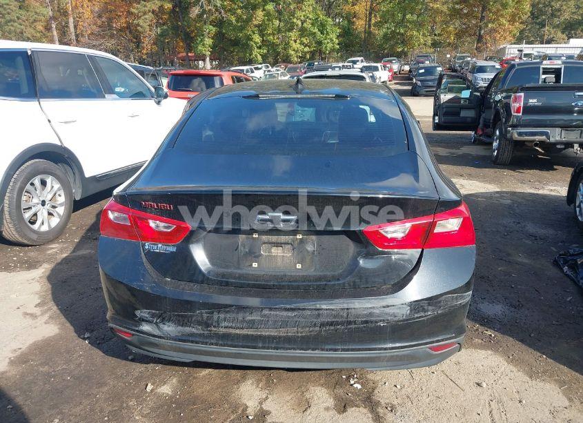 Photo 16 of 2018 Chevrolet Malibu LT (VIN 1G1ZD5ST6JF218774)