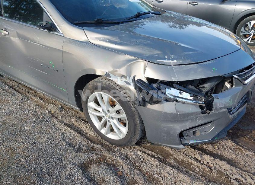 Photo 6 of 2018 Chevrolet Malibu LT (VIN 1G1ZD5ST6JF222680)