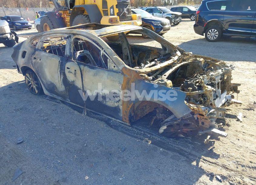 2018 Chevrolet Malibu LT (VIN 1G1ZD5ST6JF236482) main photo