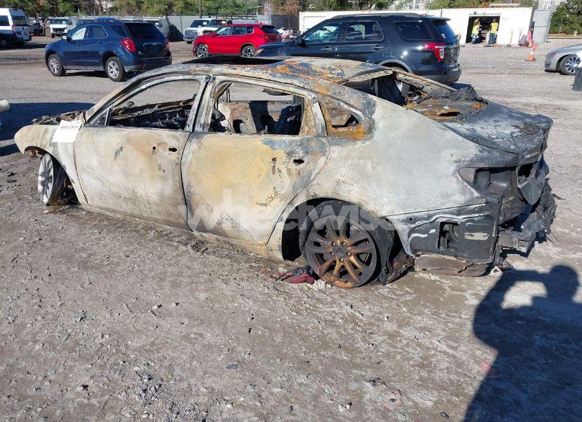 Photo 3 of 2018 Chevrolet Malibu LT (VIN 1G1ZD5ST6JF236482)