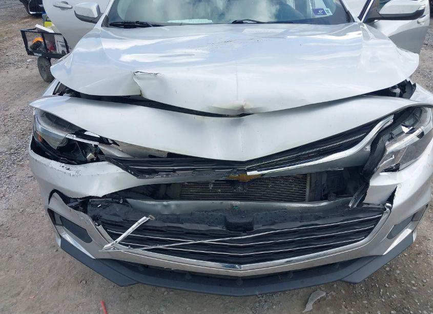 Photo 6 of 2018 Chevrolet Malibu LT (VIN 1G1ZD5ST6JF237373)