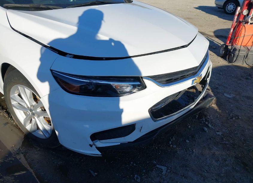 Photo 16 of 2018 Chevrolet Malibu LT (VIN 1G1ZD5ST6JF237714)