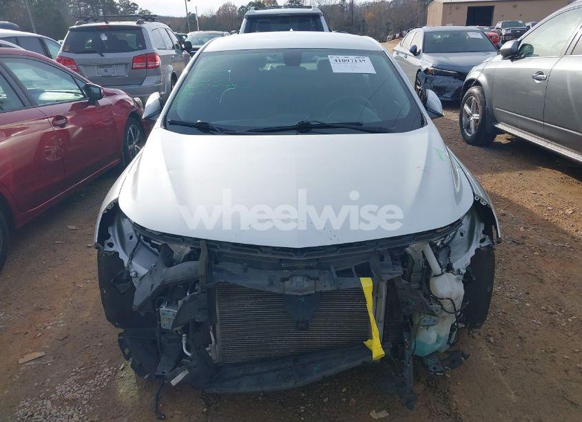 Photo 13 of 2018 Chevrolet Malibu LT (VIN 1G1ZD5ST6JF238085)