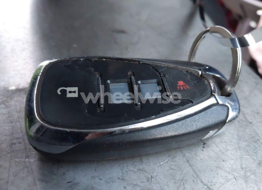 Photo 11 of 2018 Chevrolet Malibu LT (VIN 1G1ZD5ST6JF256666)