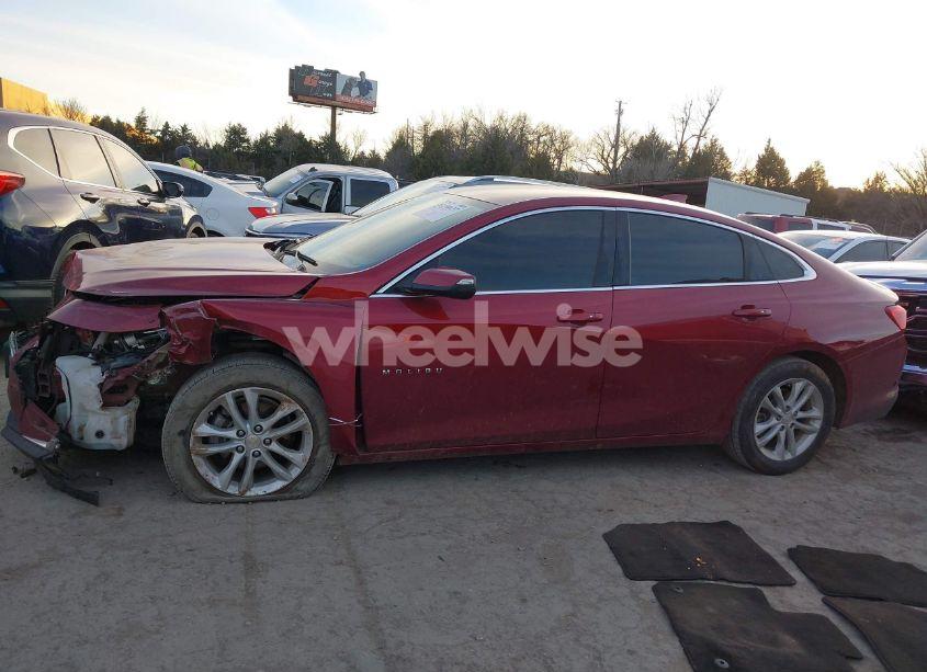 Photo 14 of 2018 Chevrolet Malibu LT (VIN 1G1ZD5ST6JF256666)