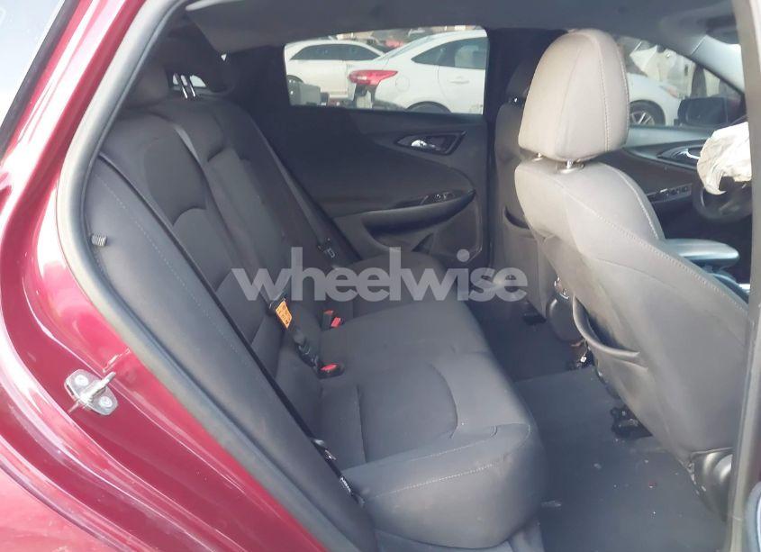 Photo 8 of 2018 Chevrolet Malibu LT (VIN 1G1ZD5ST6JF256666)