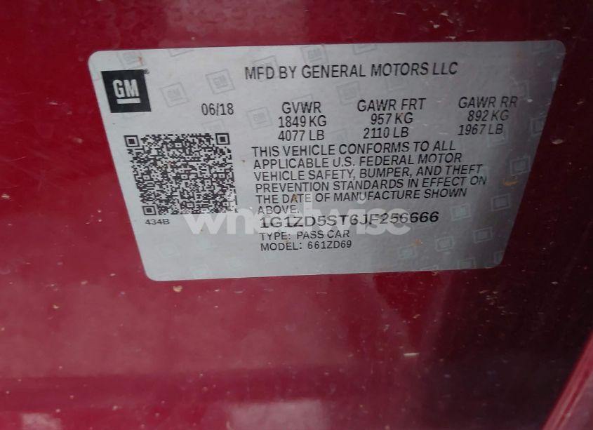 Photo 9 of 2018 Chevrolet Malibu LT (VIN 1G1ZD5ST6JF256666)