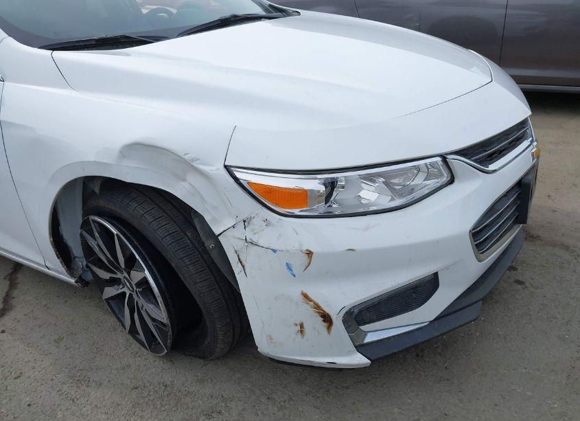 Photo 17 of 2018 Chevrolet Malibu LT (VIN 1G1ZD5ST6JF287125)