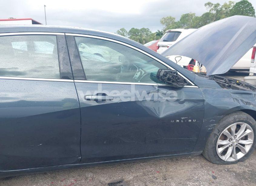 Photo 18 of 2019 Chevrolet Malibu LT (VIN 1G1ZD5ST6KF113086)