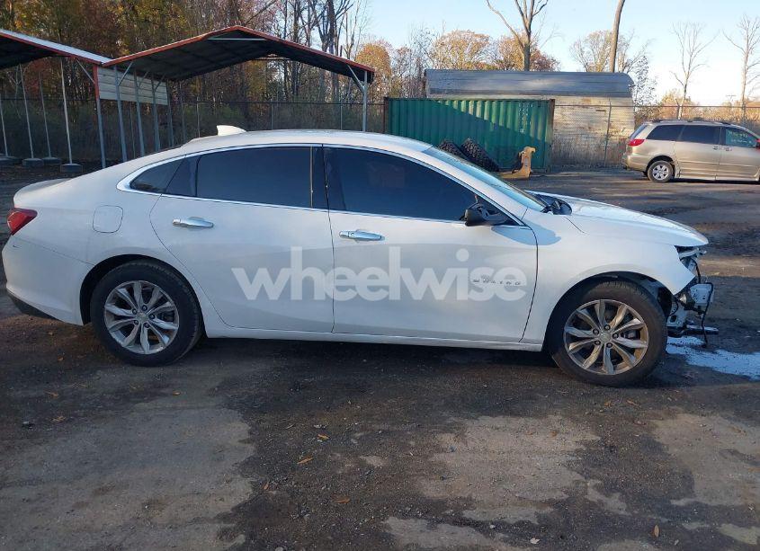 Photo 14 of 2019 Chevrolet Malibu LT (VIN 1G1ZD5ST6KF120314)