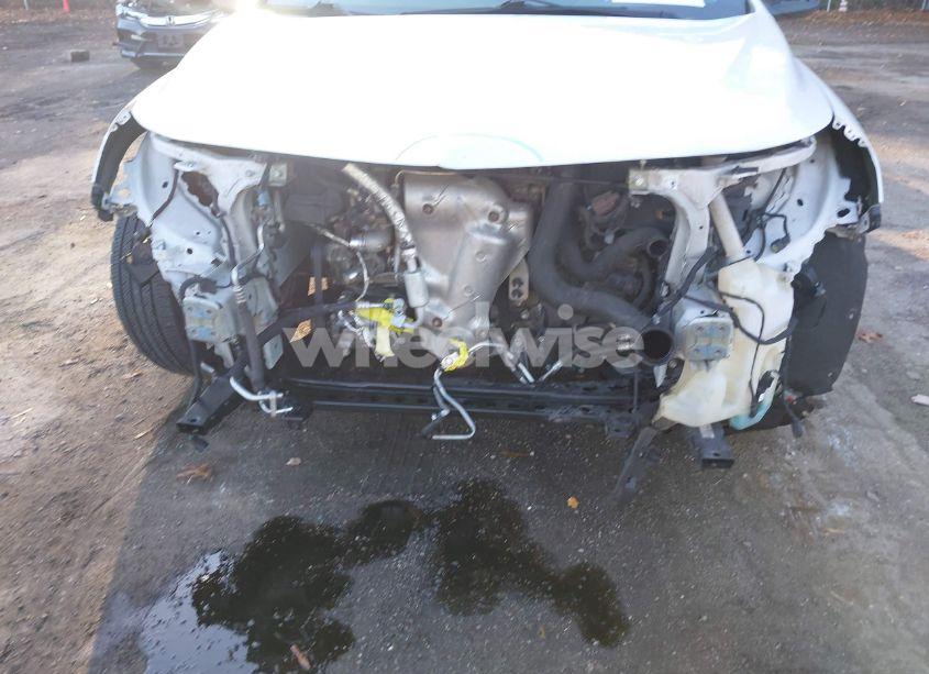 Photo 6 of 2019 Chevrolet Malibu LT (VIN 1G1ZD5ST6KF120314)