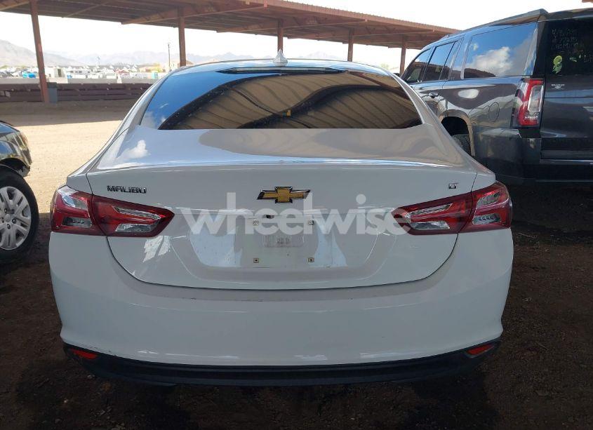 Photo 17 of 2019 Chevrolet Malibu LT (VIN 1G1ZD5ST6KF136593)