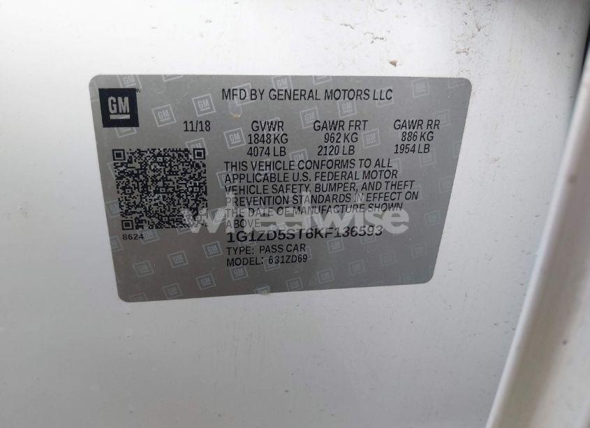 Photo 9 of 2019 Chevrolet Malibu LT (VIN 1G1ZD5ST6KF136593)