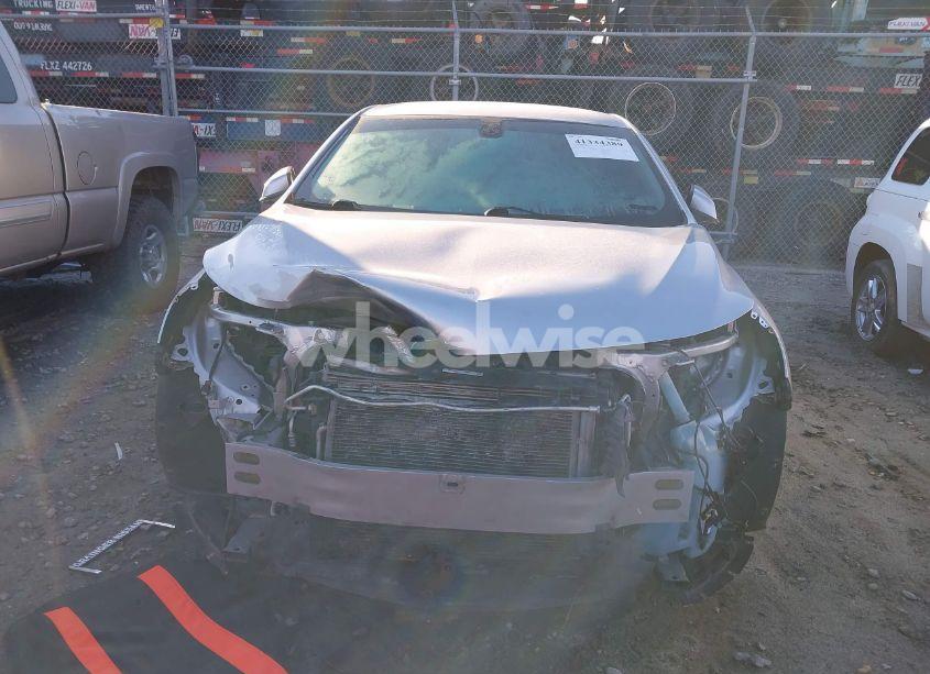 Photo 13 of 2019 Chevrolet Malibu LT (VIN 1G1ZD5ST6KF138814)