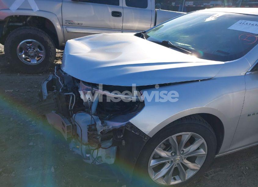 Photo 19 of 2019 Chevrolet Malibu LT (VIN 1G1ZD5ST6KF138814)