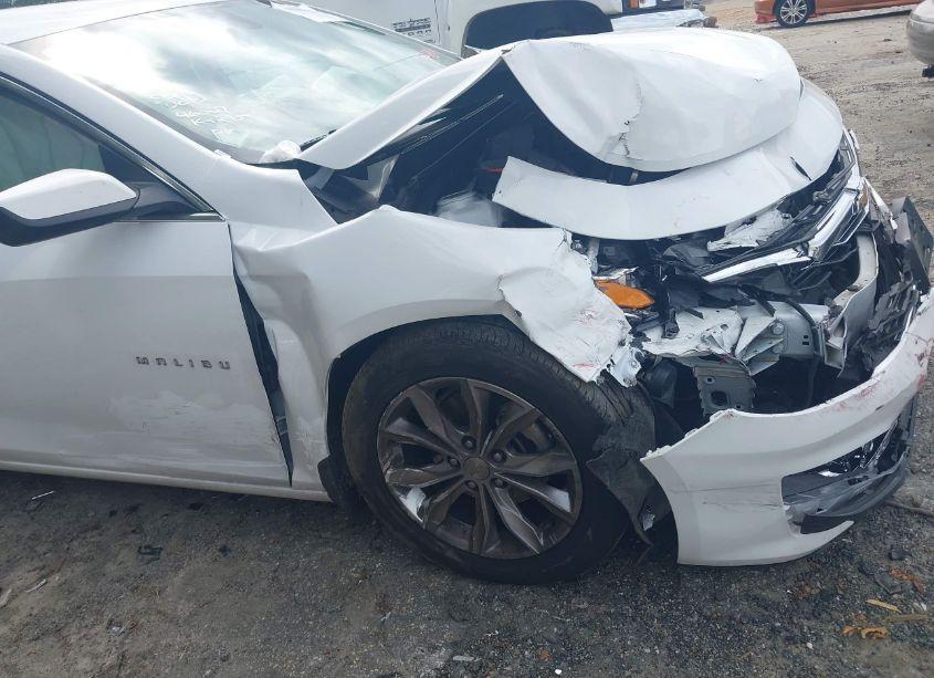 Photo 18 of 2019 Chevrolet Malibu LT (VIN 1G1ZD5ST6KF154866)