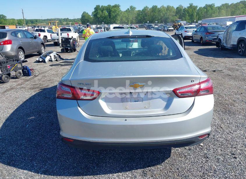 Photo 16 of 2020 Chevrolet Malibu FWD LT (VIN 1G1ZD5ST6LF002975)