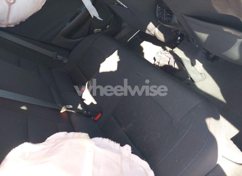 Photo 8 of 2020 Chevrolet Malibu FWD LT (VIN 1G1ZD5ST6LF002975)