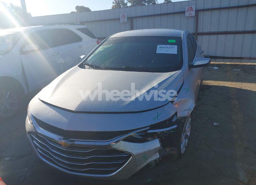 Photo 12 of 2020 Chevrolet Malibu FWD LT (VIN 1G1ZD5ST6LF007321)