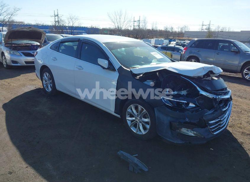 2020 Chevrolet Malibu FWD LT (VIN 1G1ZD5ST6LF026466) main photo