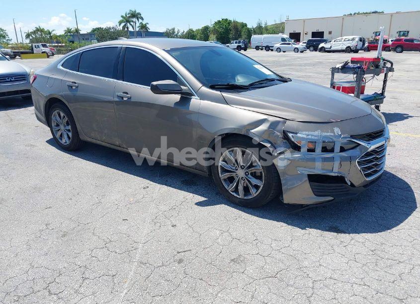 2020 Chevrolet Malibu FWD LT (VIN 1G1ZD5ST6LF027553) main photo