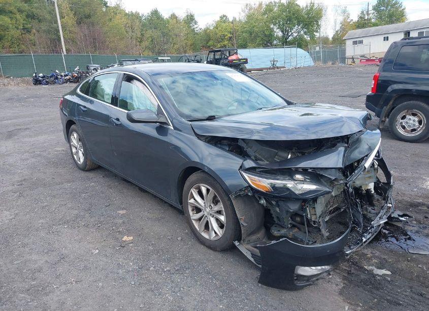2020 Chevrolet Malibu FWD LT (VIN 1G1ZD5ST6LF051948) main photo