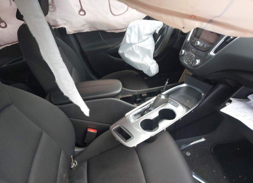 Photo 5 of 2020 Chevrolet Malibu FWD LT (VIN 1G1ZD5ST6LF051948)