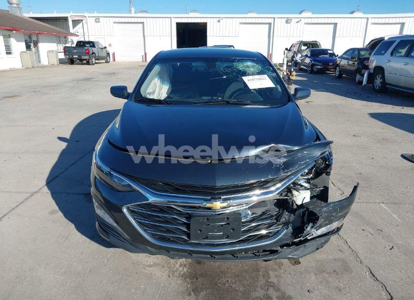 Photo 12 of 2020 Chevrolet Malibu FWD LT (VIN 1G1ZD5ST6LF057104)