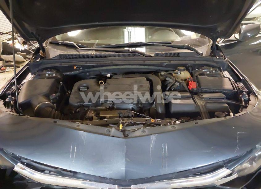 Photo 10 of 2020 Chevrolet Malibu FWD LT (VIN 1G1ZD5ST6LF070855)