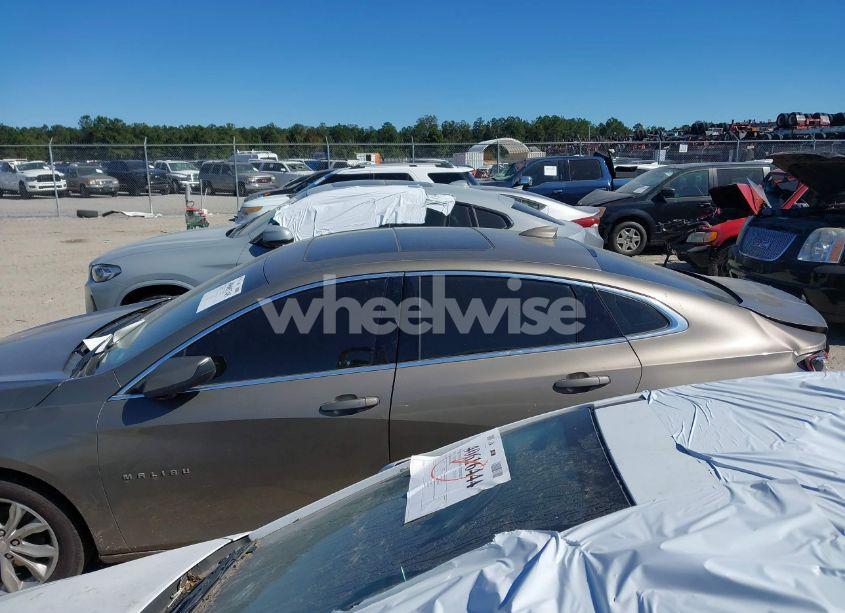 Photo 14 of 2020 Chevrolet Malibu FWD LT (VIN 1G1ZD5ST6LF088157)