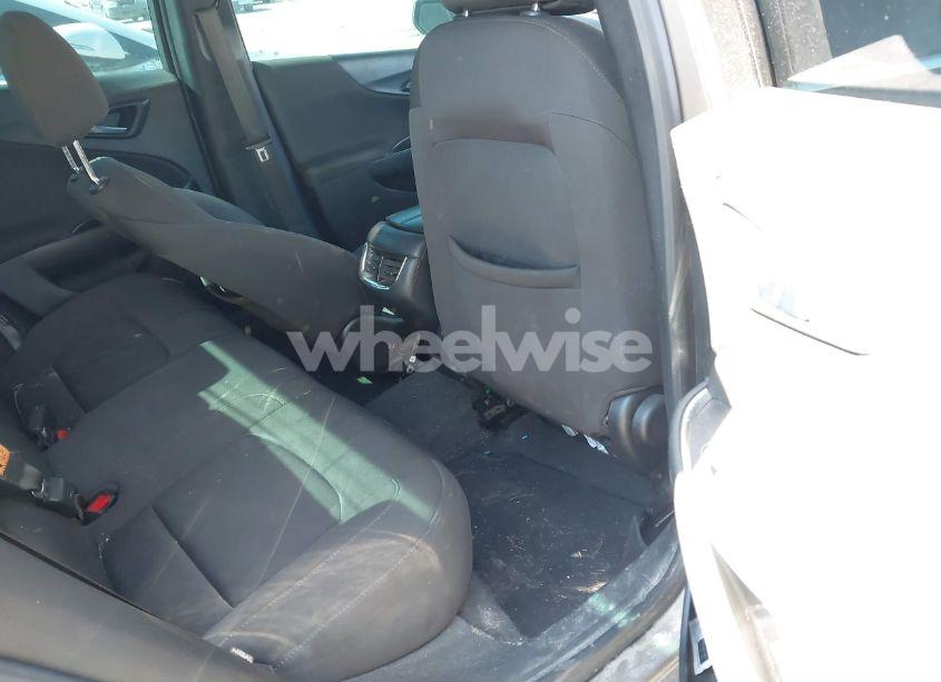 Photo 8 of 2020 Chevrolet Malibu FWD LT (VIN 1G1ZD5ST6LF088157)